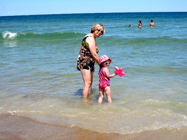 IMG_0942.jpg - We headed to Salisbury Beach while Nana is still here in New England to help with the kids.  Otherwise, they are just a little too much to handle alone.
