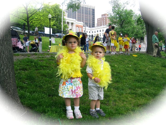 IMG_9507.jpg - Duckling Day -- This beloved annual event on Motherâs Day celebrates the classic children's story Make Way for Ducklings, about a pair of mallard ducks who decide to raise their family on the island of the Boston Public Garden lagoon and the family's adventures getting there.