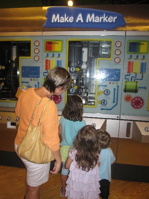 IMG_7479.jpg - This place was sooo neat.  The kids were very excited to explore all that it had to offer (and that was a lot)!