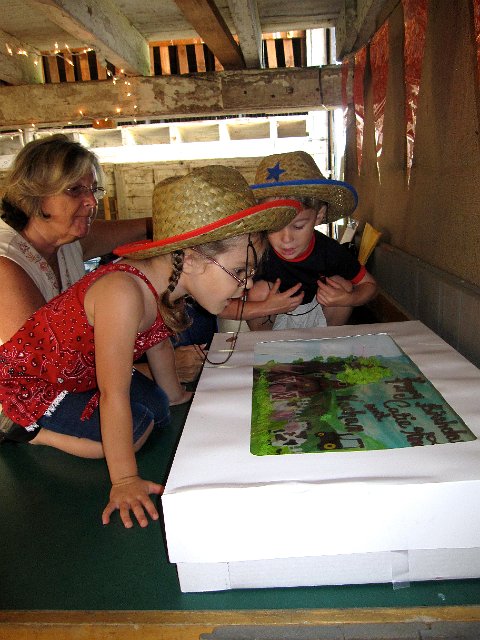 IMG_6668.jpg - It looks like the cake has been given their approval too, sweet!