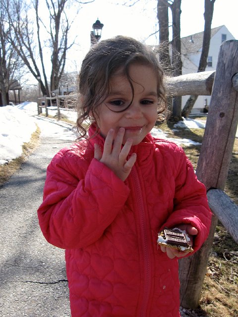 IMG_4721.jpg - There's the happy, marshmallow-covered big sister.  Thanks, Nathan!