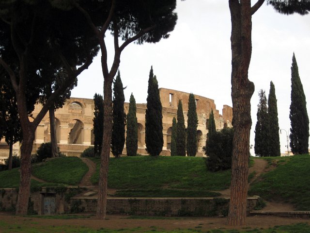 Colosseum-05.JPG