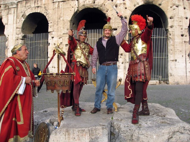 Colosseum-11.JPG