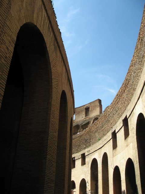 Colosseum-22.JPG