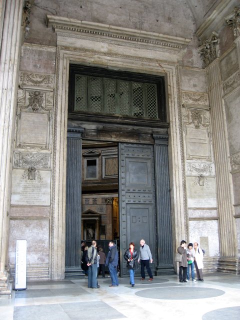 Pantheon-05.JPG