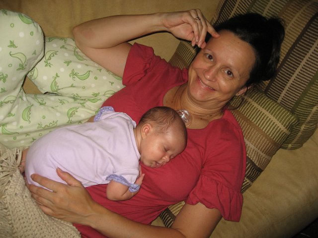 IMG_2377.JPG - Resting with Mom after a long day.