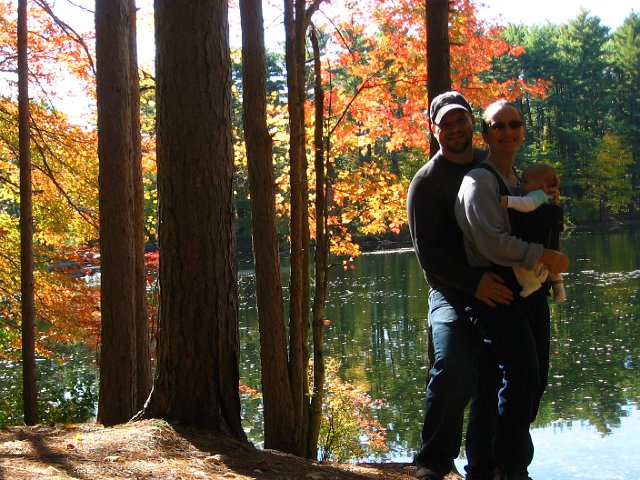 IMG_3111b.jpg - Couldn't ask for a more beautiful backdrop for yet another family photo ...