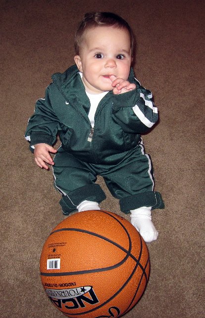 IMG_7762b.jpg - NCAA Championship Pep Rally at the Burkett household ...