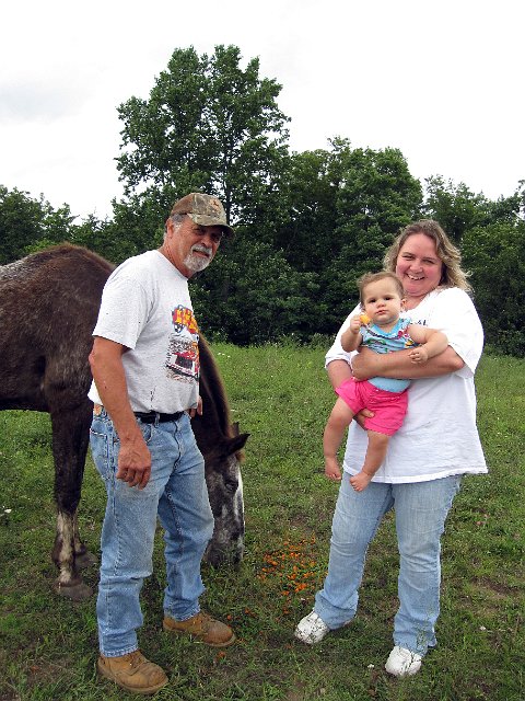 IMG_9231b.jpg - A family photo with Grandpop, Grandmum (& Bud).