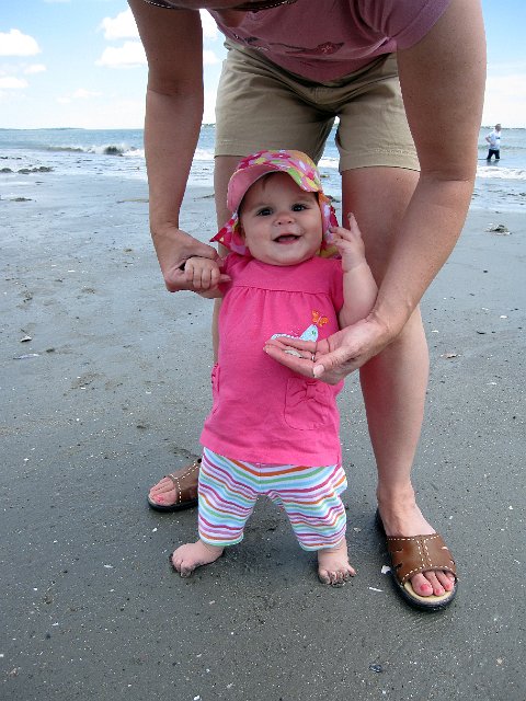 IMG_8301b.jpg - ... and she found her first seashell!