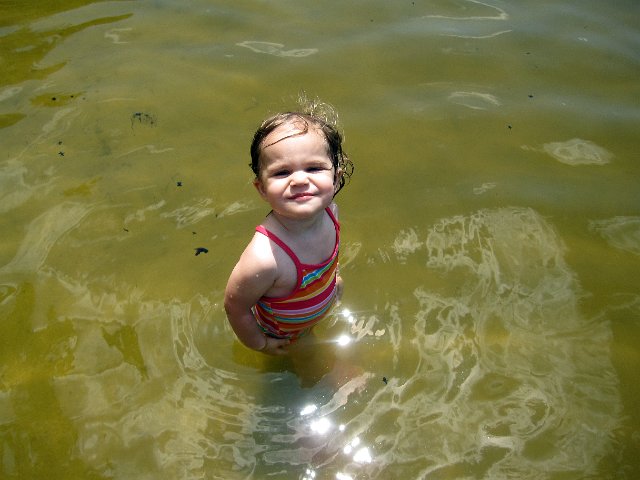 IMG_1080b.jpg - One of many trips I'm sure we'll be making to Pomp's Pond.