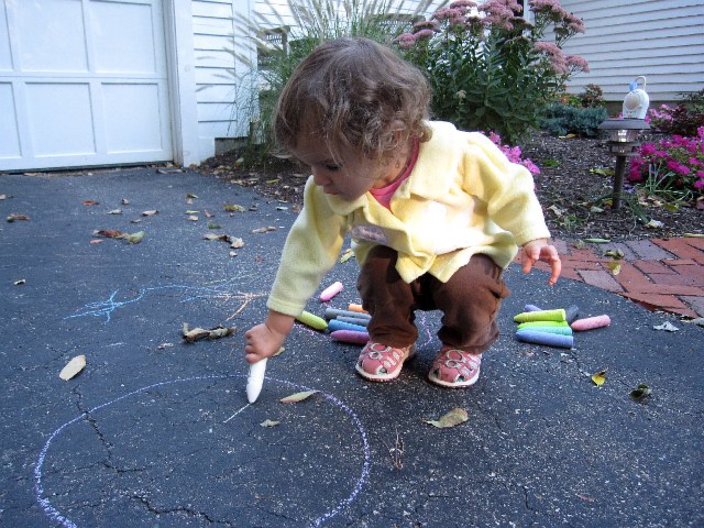 IMG_1572b.jpg - Outdoor play time consists of some chalk art ..