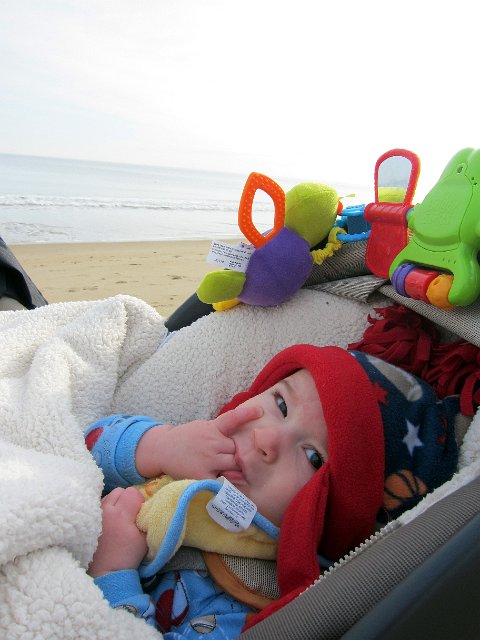 IMG_2920b.jpg - This is Nathan's first trip to the beach.