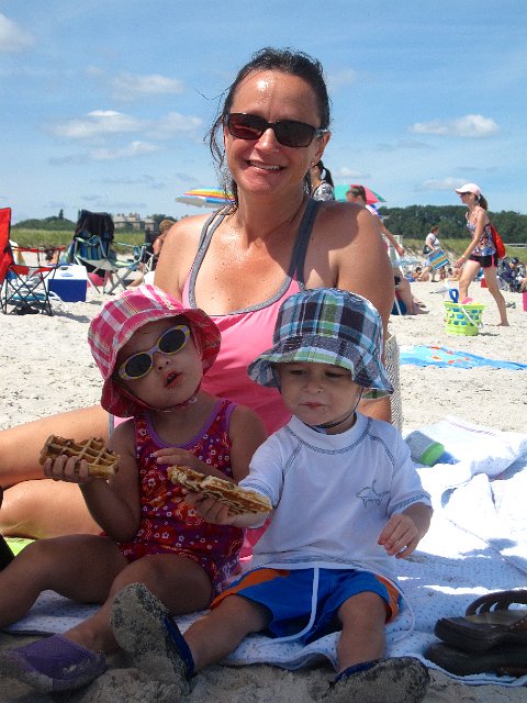 IMG_1435.jpg - Our first solo trip where Mom is outnumbered and attempting to manage these two little maniacs on the beach.