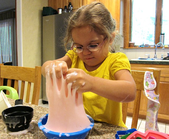 IMG_4439.jpg - It's slime time at the Burkett household .. eeeewwwww!