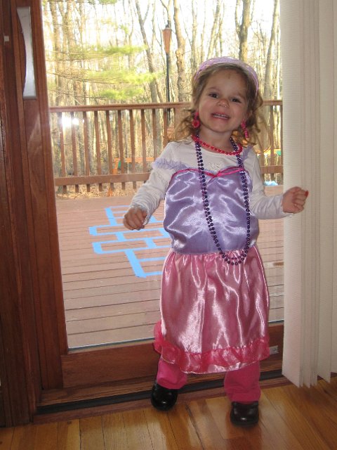 IMG_7851.jpg - Following a day on the trails, Catherine determined it was time to play "dress-up".