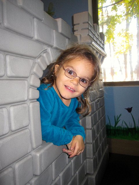 IMG_2875.jpg - Our little princess in her very own castle.