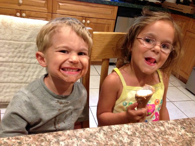 IMG_4033.jpg - Can you guess which kids really enjoy ice cream???