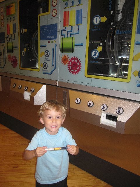 IMG_7482.jpg - They made their own multi-colored markers in Marker Mania,