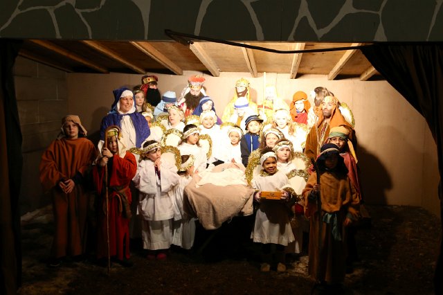 IMG_0845.jpg - Excellent job, everyone â¦ MERRY CHRISTMAS!