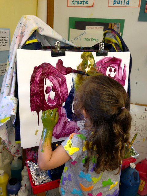 IMG_3341.jpg - This gal truly gets into her work (elbow deep) at the easel too.