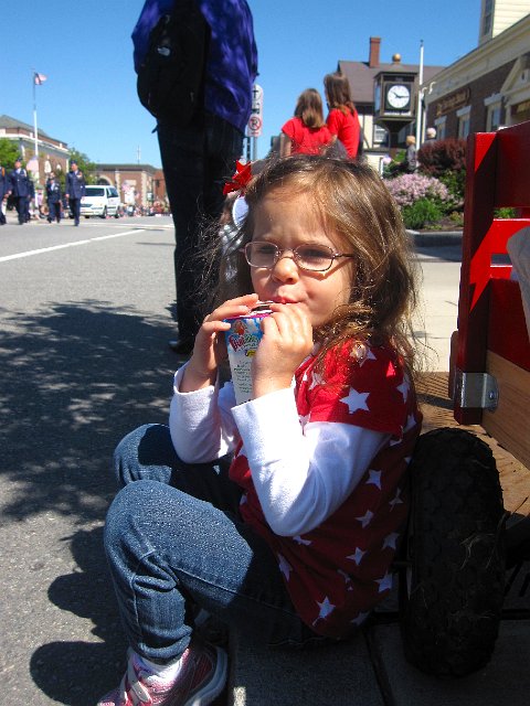 IMG_6198.jpg - The kids always enjoy a parade.