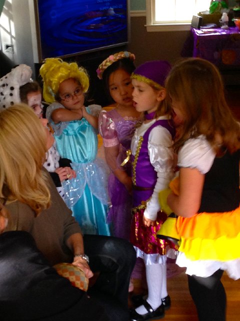 IMG_2114.jpg - There they are (the birthday girl is the little gypsy in the center).