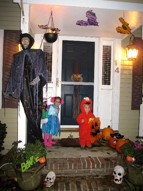 IMG_2758.jpg - "Happy Halloween"