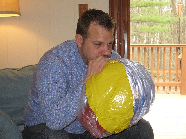 IMG_8966.jpg - .. beach balls, bubble wands and swimming innertubes.