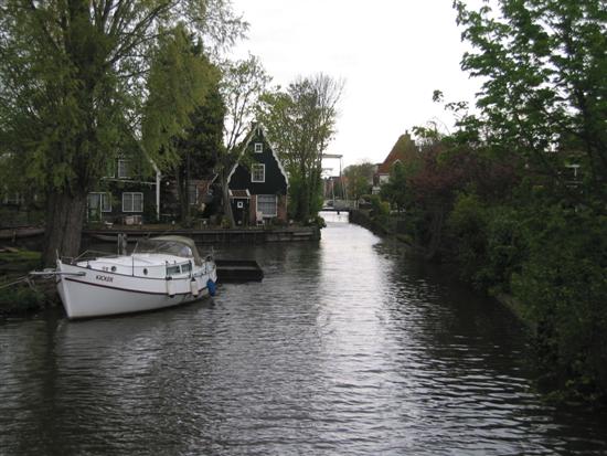 edam03.jpg